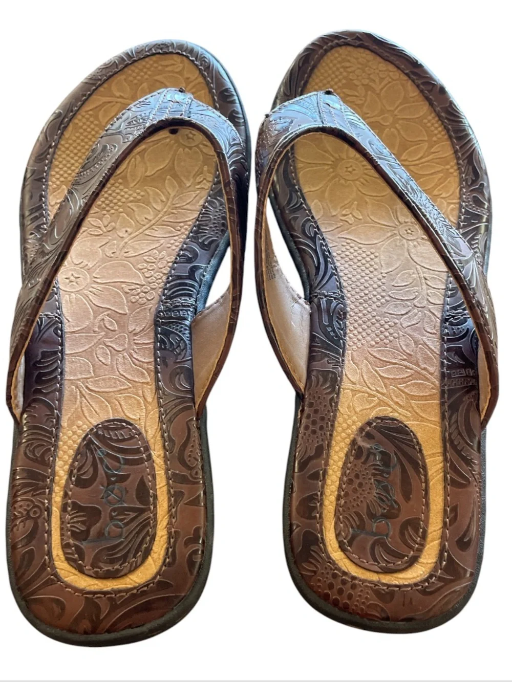 B.o.c. By born embossed faux leather brown sandals women’s size 10